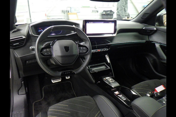 Peugeot e-2008 EV GT Avantage 54 kWh Alcantara interieur