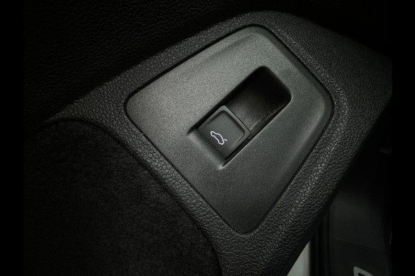 Volkswagen Tiguan 1.5 TSI R-Line Business+ Keyless|Sfeer|NAP