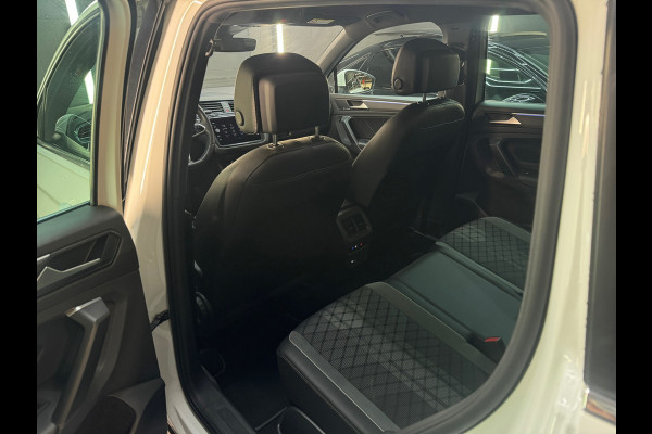 Volkswagen Tiguan 1.5 TSI R-Line Business+ Keyless|Sfeer|NAP