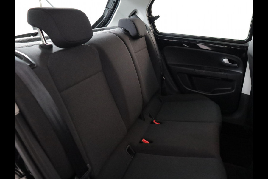 Volkswagen up! 1.0 65 pk | Verlengde garantie | Navigatie via App | Autom. airco | Cruise control | Parkeersensoren achter | Achteruitrijcamera |