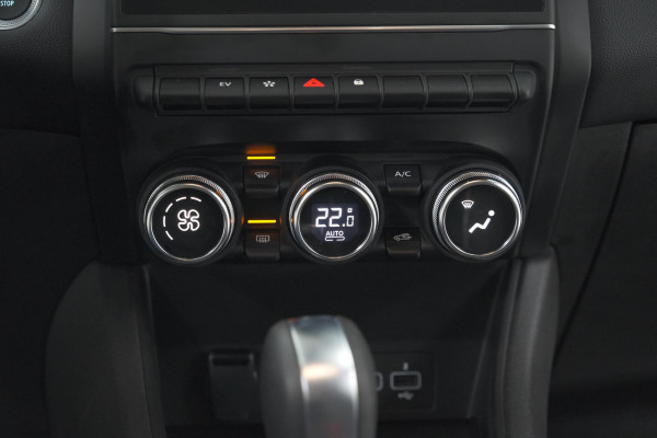 Renault Captur 1.6 E-Tech Hybrid 145 Techno | Pack Parking | Camera | Navigatie | Apple CarPlay