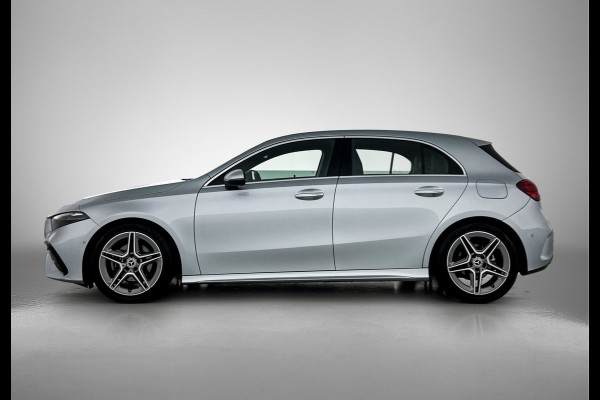 Mercedes-Benz A-Klasse 180 AMG Star Edition AMG Line | Ledkoplampen | Apple CarPlay | Licht- en zicht pakket | Keyless-Go | Spiegel Pakket | Stoelverwarming. Inclusief 24 maanden MB Certified garantie voor Europa.
