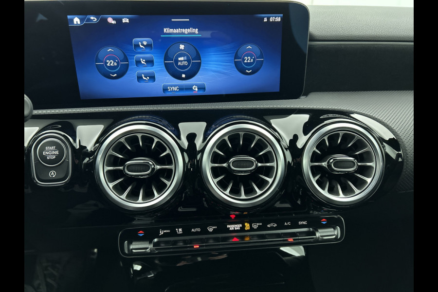 Mercedes-Benz A-Klasse 180 AMG Star Edition AMG Line | Ledkoplampen | Apple CarPlay | Licht- en zicht pakket | Keyless-Go | Spiegel Pakket | Stoelverwarming. Inclusief 24 maanden MB Certified garantie voor Europa.