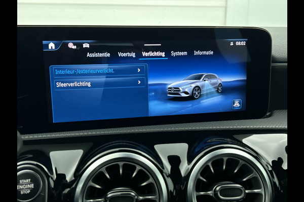Mercedes-Benz A-Klasse 180 AMG Star Edition AMG Line | Ledkoplampen | Apple CarPlay | Licht- en zicht pakket | Keyless-Go | Spiegel Pakket | Stoelverwarming. Inclusief 24 maanden MB Certified garantie voor Europa.