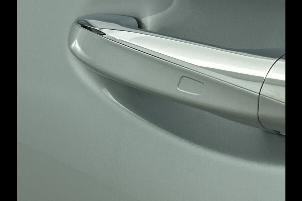 Mercedes-Benz A-Klasse 180 AMG Star Edition AMG Line | Ledkoplampen | Apple CarPlay | Licht- en zicht pakket | Keyless-Go | Spiegel Pakket | Stoelverwarming. Inclusief 24 maanden MB Certified garantie voor Europa.