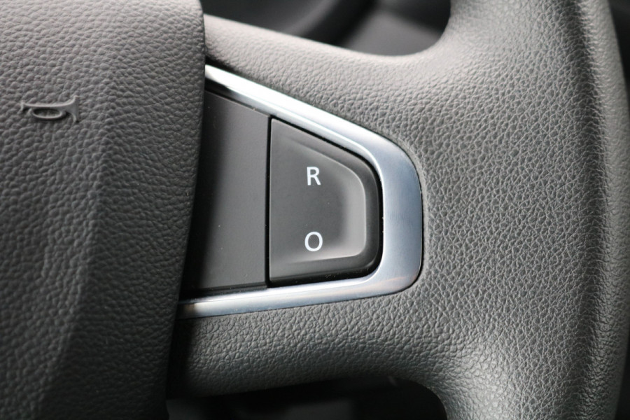 Renault Master 2.3 dCi 165pk Bakwagen met Laadklep