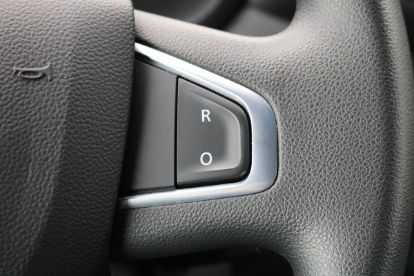 Renault Master 2.3 dCi 165pk Bakwagen met Laadklep