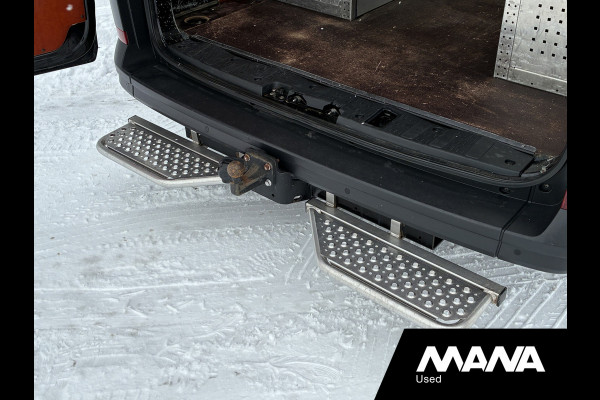 Volkswagen Crafter 35 2.0 TDI L3H3 Automaat Trekhaak 2x Treeplank Camera Cruise Standkachel Elektrische schuifdeur