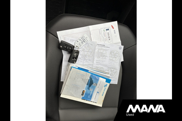 Volkswagen Crafter 35 2.0 TDI L3H3 Automaat Trekhaak 2x Treeplank Camera Cruise Standkachel Elektrische schuifdeur