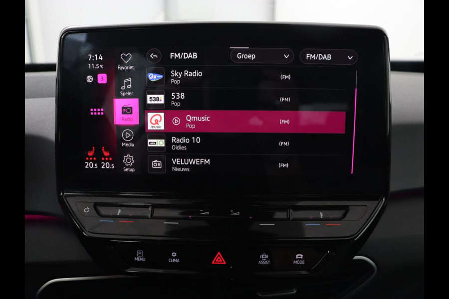 Volkswagen ID.3 First 58 kWh | Stoel & stuurverwarming | Adaptive cruise | Camera | Carplay | Navigatie | Full LED | Parkeerhulp | 18" lichtmetalen velgen
