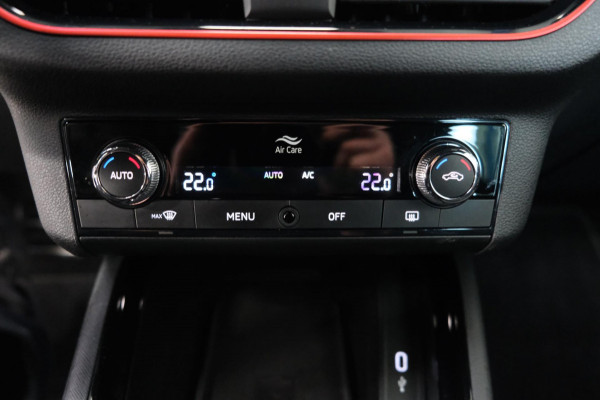 Škoda SCALA 1.0 TSI Sport Business Automaat - N.A.P. Airco, Cruise, Navi, PDC.