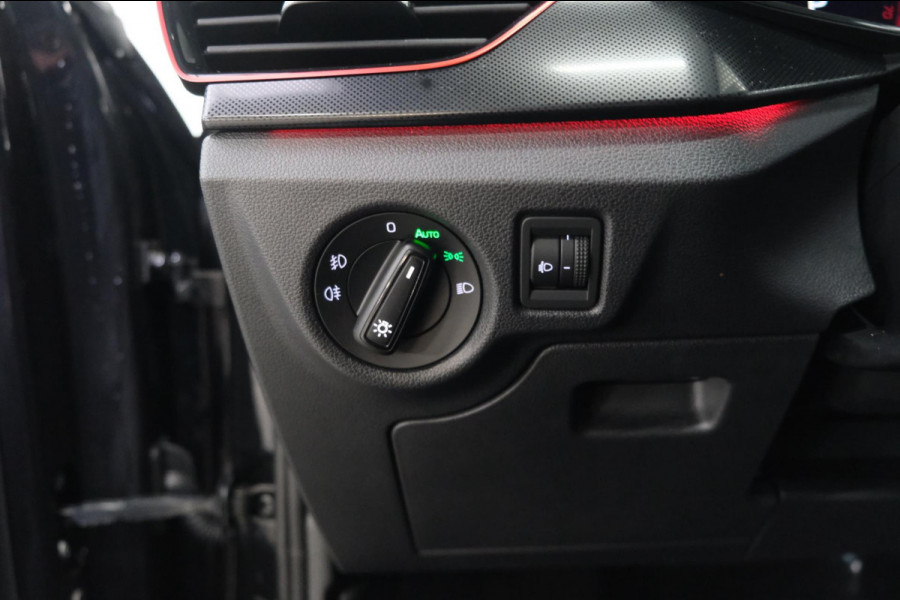 Škoda SCALA 1.0 TSI Sport Business Automaat - N.A.P. Airco, Cruise, Navi, PDC.