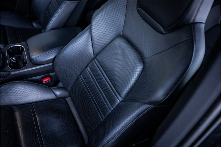 Porsche Cayenne Coupé 3.0 E-Hybrid - Sport Chrono + | Panorama | Stoelkoeling | Memory | 360 Camera