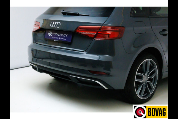 Audi A3 Sportback 40 e-tron 204 PK 2x S-Line | Panoramadak | Adaptive Cruise | Led |Stoelverwarming PDC V+A, Privacy glas, 18 inch