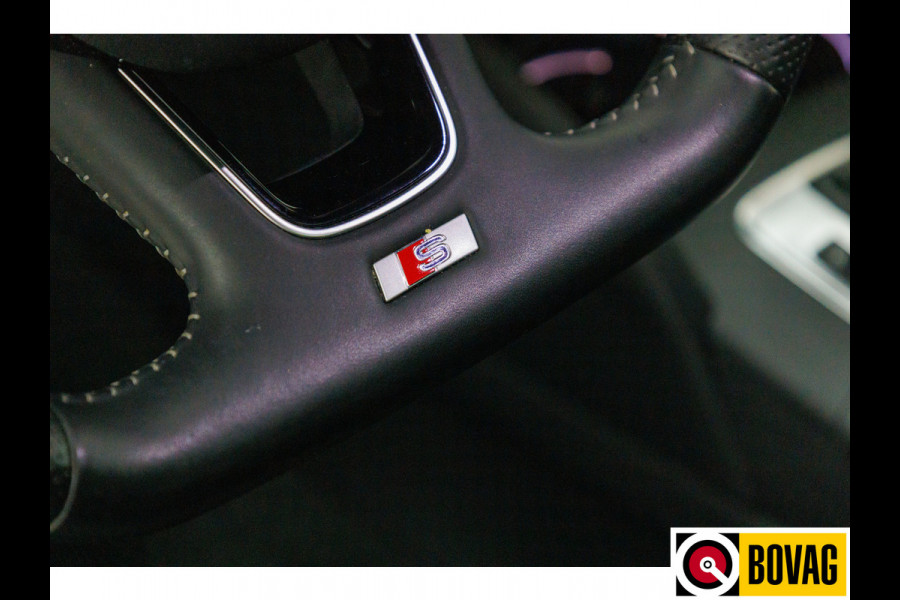 Audi A3 Sportback 40 e-tron 204 PK 2x S-Line | Panoramadak | Adaptive Cruise | Led |Stoelverwarming PDC V+A, Privacy glas, 18 inch