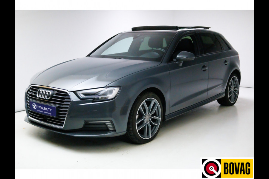 Audi A3 Sportback 40 e-tron 204 PK 2x S-Line | Panoramadak | Adaptive Cruise | Led |Stoelverwarming PDC V+A, Privacy glas, 18 inch