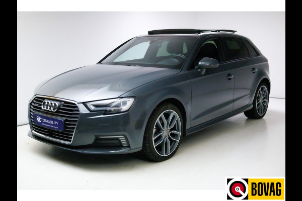 Audi A3 Sportback 40 e-tron 204 PK 2x S-Line | Panoramadak | Adaptive Cruise | Led |Stoelverwarming PDC V+A, Privacy glas, 18 inch