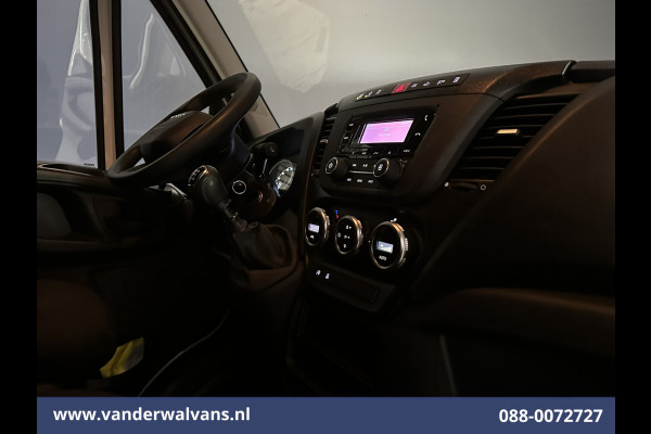Iveco Daily 35S16V 157pk L2H2 Euro6 Airco | 3500kg trekvermogen | Parkeersensoren bijrijdersbank