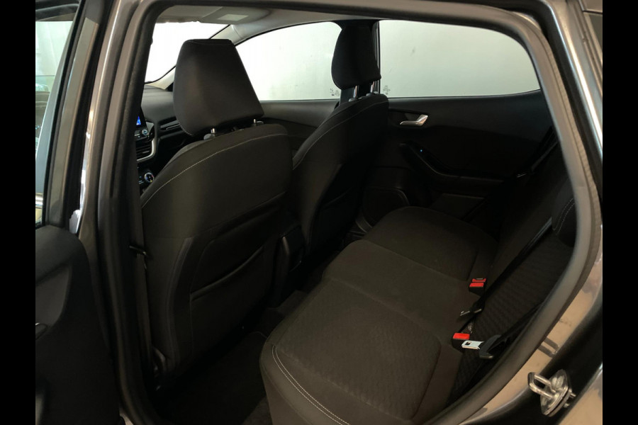 Ford Fiesta 1.0 EcoBoost Hybrid Titanium AIRCO NAVI CRUISE BLUETOOTH APPLE CARPLAY PDC CHROOM ZEER NETTE AUTO