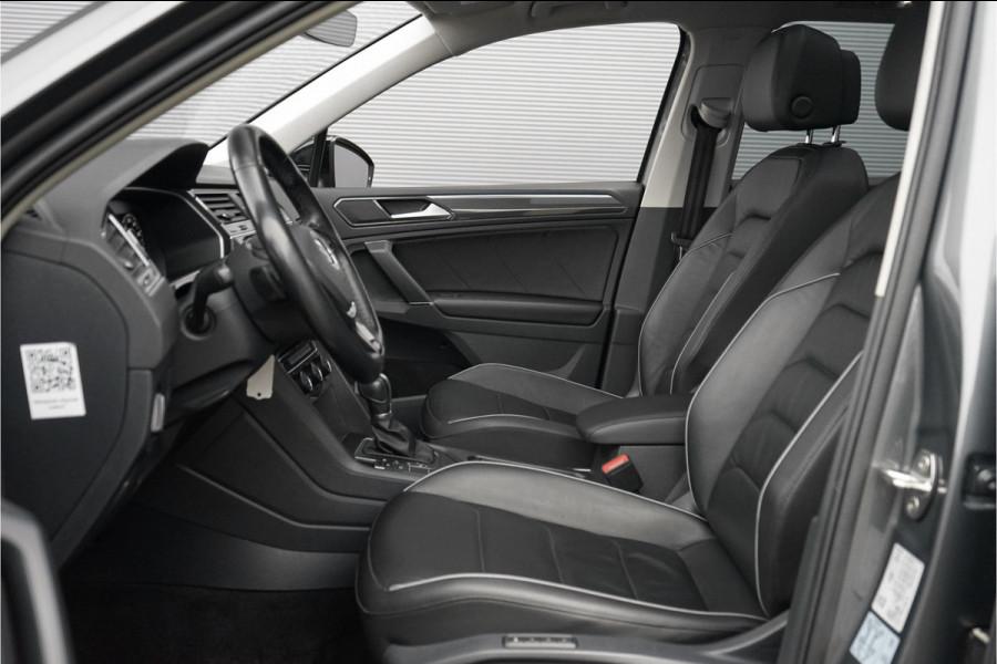 Volkswagen Tiguan 1.4 TSI R-Line Pano ACC Leder Trekhaak 20"