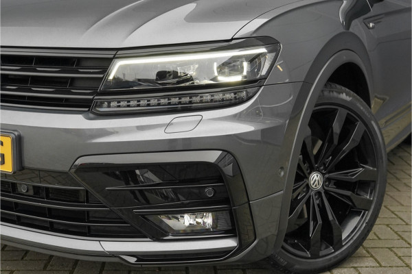 Volkswagen Tiguan 1.4 TSI R-Line Pano ACC Leder Trekhaak 20"