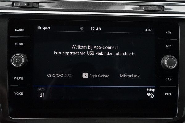 Volkswagen Tiguan 1.4 TSI R-Line Pano ACC Leder Trekhaak 20"