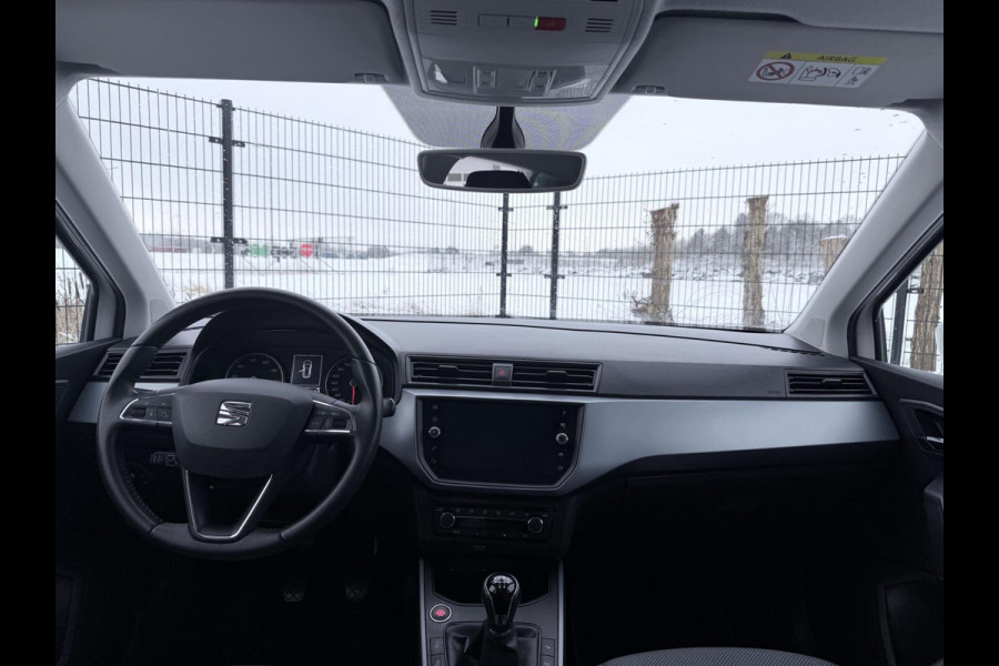 Seat Arona 1.0 TSI Style Business Intense | Carplay | Camera | Adaptieve cruise control | Dodehoek spiegels