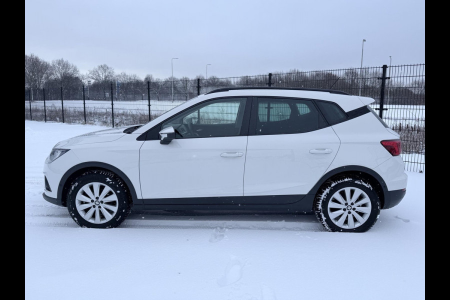 Seat Arona 1.0 TSI Style Business Intense | Carplay | Camera | Adaptieve cruise control | Dodehoek spiegels