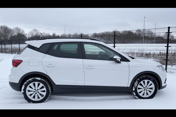Seat Arona 1.0 TSI Style Business Intense | Carplay | Camera | Adaptieve cruise control | Dodehoek spiegels