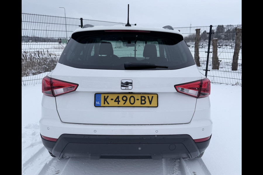 Seat Arona 1.0 TSI Style Business Intense | Carplay | Camera | Adaptieve cruise control | Dodehoek spiegels
