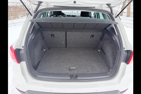 Seat Arona 1.0 TSI Style Business Intense | Carplay | Camera | Adaptieve cruise control | Dodehoek spiegels