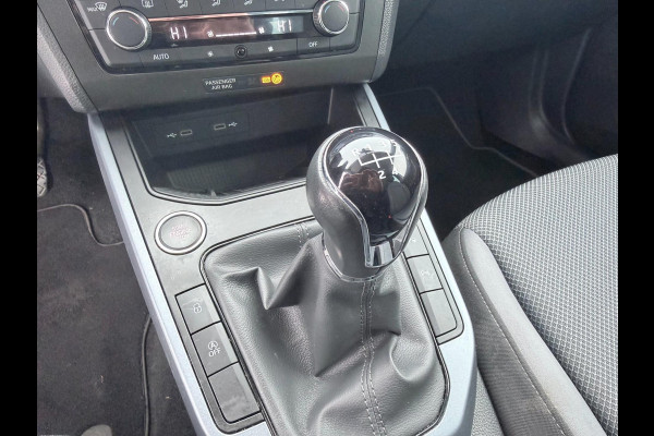 Seat Arona 1.0 TSI Style Business Intense | Carplay | Camera | Adaptieve cruise control | Dodehoek spiegels