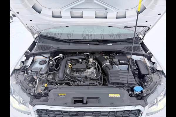 Seat Arona 1.0 TSI Style Business Intense | Carplay | Camera | Adaptieve cruise control | Dodehoek spiegels