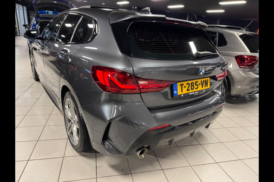 BMW 1-serie 118i High Executive Automaat panorama Led Navigatie