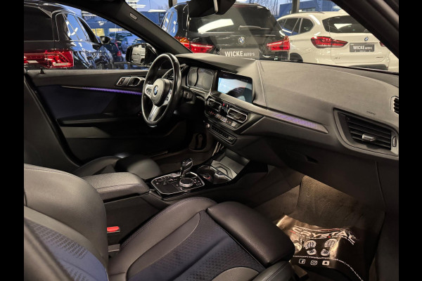 BMW 1-serie 118i High Executive Automaat panorama Led Navigatie