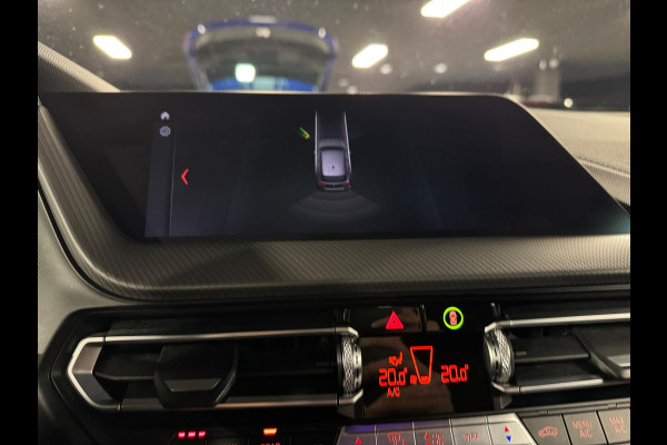 BMW 1-serie 118i High Executive Automaat panorama Led Navigatie