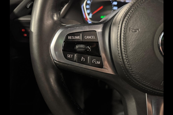 BMW 1-serie 118i High Executive Automaat panorama Led Navigatie