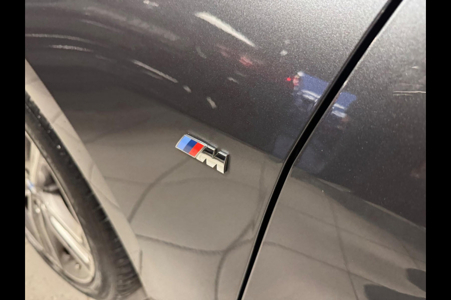 BMW 1-serie 118i High Executive Automaat panorama Led Navigatie