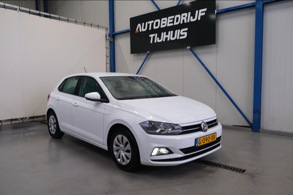 Volkswagen Polo 1.0 TSI Comfortline - N.A.P. Airco, Cruise, Navi, Camera.
