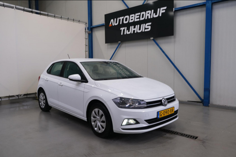 Volkswagen Polo 1.0 TSI Comfortline - N.A.P. Airco, Cruise, Navi, Camera.