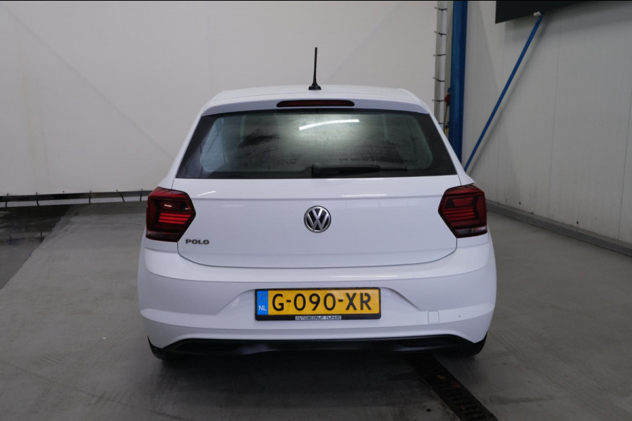 Volkswagen Polo 1.0 TSI Comfortline - N.A.P. Airco, Cruise, Navi, Camera.