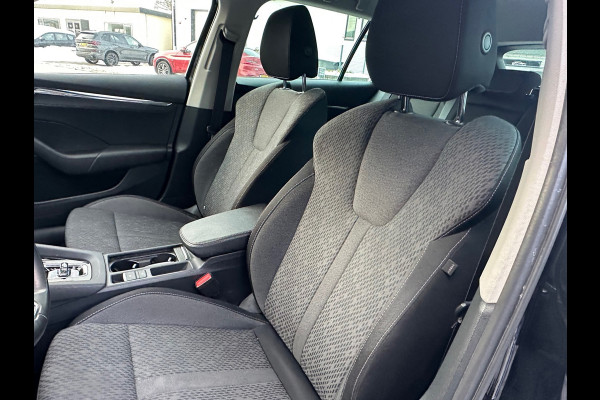 Škoda Octavia Combi 1.0 e-TSI Business Edition Plus HEAD UP|SFEER