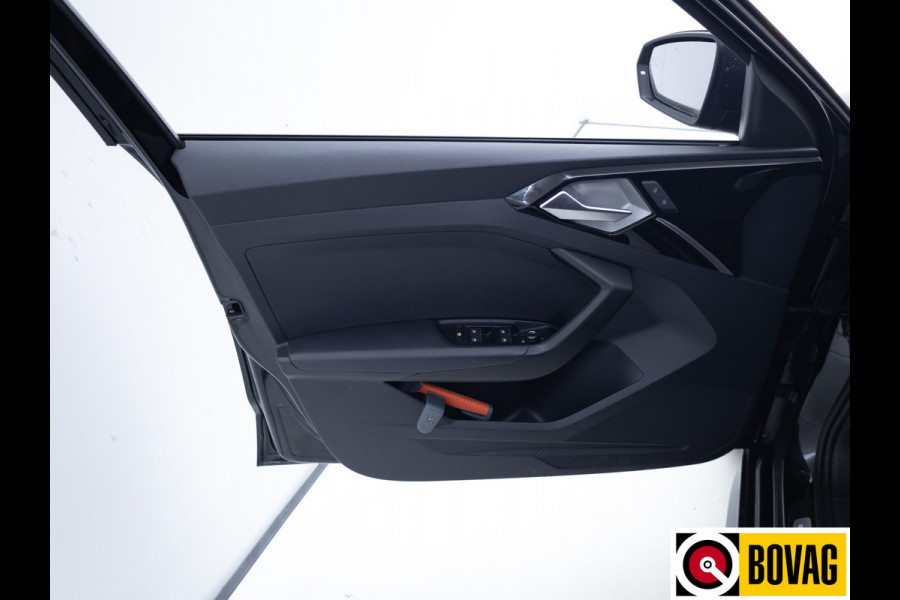 Audi A1 Citycarver 25 TFSI | Cruise control | Climate control | DAB+ | Apple Carplay / Android auto | 17 inch met all-season, Digi dashboard, Privacy glass