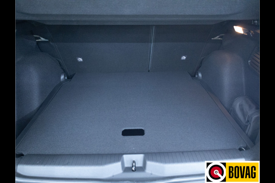 Citroën C3 Aircross 1.2 Hybrid 145pk Plus | Apple Carplay / Android auto | Camera | Led | Extra getint glas achter, Dab, Cruise, Regensensor