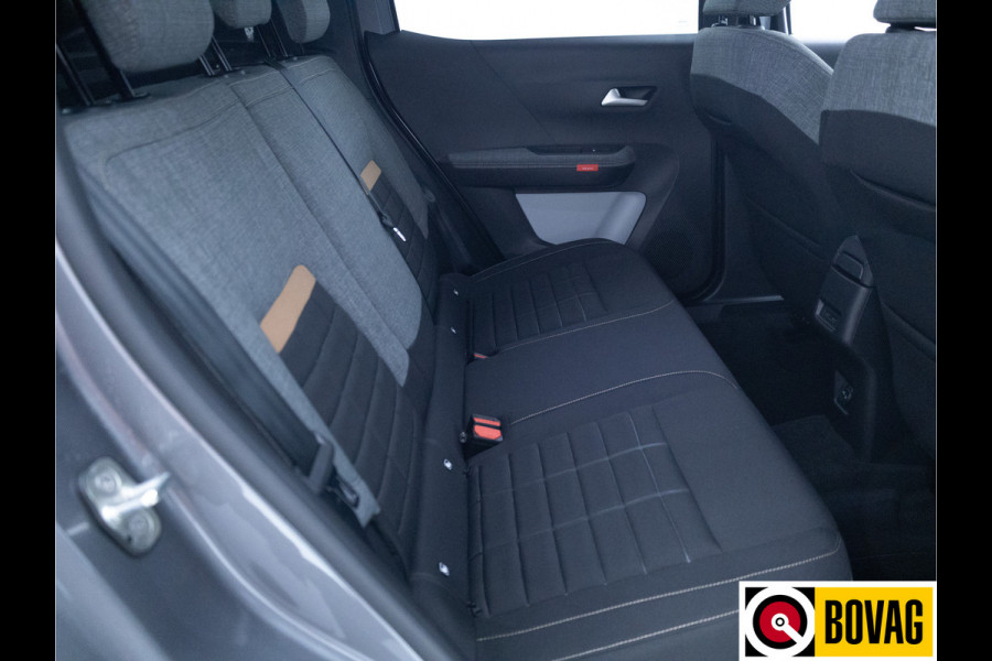 Citroën C3 Aircross 1.2 Hybrid 145pk Plus | Apple Carplay / Android auto | Camera | Led | Extra getint glas achter, Dab, Cruise, Regensensor