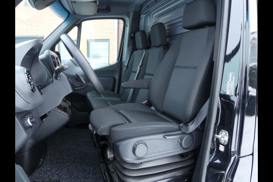 Mercedes-Benz Sprinter 319 CDI V6 3500KG Trekgewicht Dubbele Schuifdeuren LED