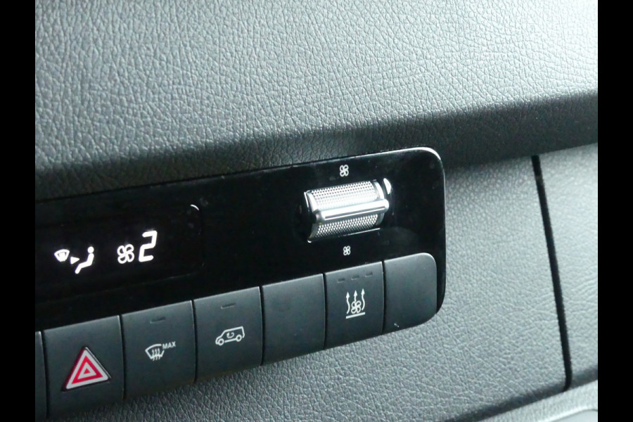 Mercedes-Benz Sprinter 319 CDI V6 3500KG Trekgewicht Dubbele Schuifdeuren LED