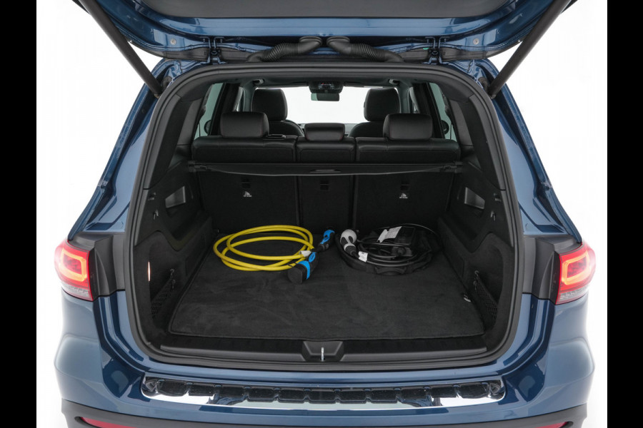 Mercedes-Benz EQB 300 4MATIC AMG-Line 67 kWh [ 3-Fase ] (INCL-BTW) *PANO | HEAD-UP | LEATHER-MICROFIBRE | MEMORY-PACK | WIDE-SCREEN-COCKPIT | FULL-LED | BLINDSPOT | AMBIENT-LIGHT | TOPVIEW | NAVI-FULLMAP | DAB+ | COMFORT/SEATS | ...