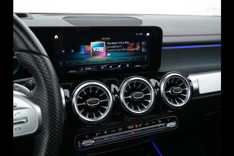 Mercedes-Benz EQB 300 4MATIC AMG-Line 67 kWh [ 3-Fase ] (INCL-BTW) *PANO | HEAD-UP | LEATHER-MICROFIBRE | MEMORY-PACK | WIDE-SCREEN-COCKPIT | FULL-LED | BLINDSPOT | AMBIENT-LIGHT | TOPVIEW | NAVI-FULLMAP | DAB+ | COMFORT/SEATS | ...