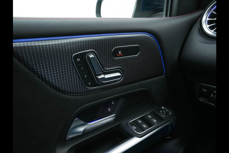 Mercedes-Benz EQB 300 4MATIC AMG-Line 67 kWh [ 3-Fase ] (INCL-BTW) *PANO | HEAD-UP | LEATHER-MICROFIBRE | MEMORY-PACK | WIDE-SCREEN-COCKPIT | FULL-LED | BLINDSPOT | AMBIENT-LIGHT | TOPVIEW | NAVI-FULLMAP | DAB+ | COMFORT/SEATS | ...